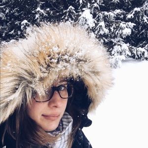 Meet your Posher, Alix